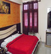 Suvidha Deluxe Hotel Haridvár Kültér fotó
